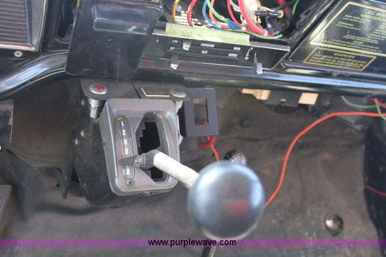 image for item A2570 1979 Ford F700 fire truck