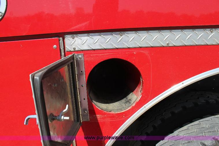 image for item A2570 1979 Ford F700 fire truck