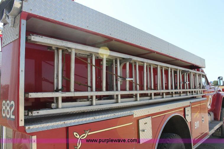 image for item A2570 1979 Ford F700 fire truck