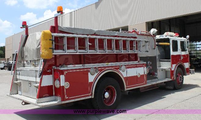 image for item A2573 1991 Pierce Dash fire truck