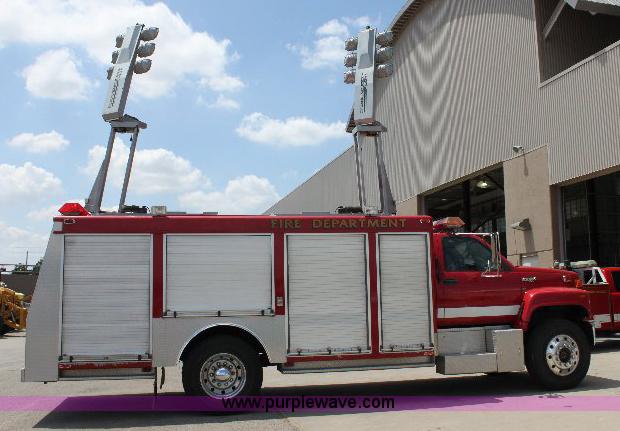 image for item A2574 1992 Chevrolet Kodiak SVI air and light truck