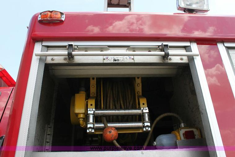 image for item A2574 1992 Chevrolet Kodiak SVI air and light truck