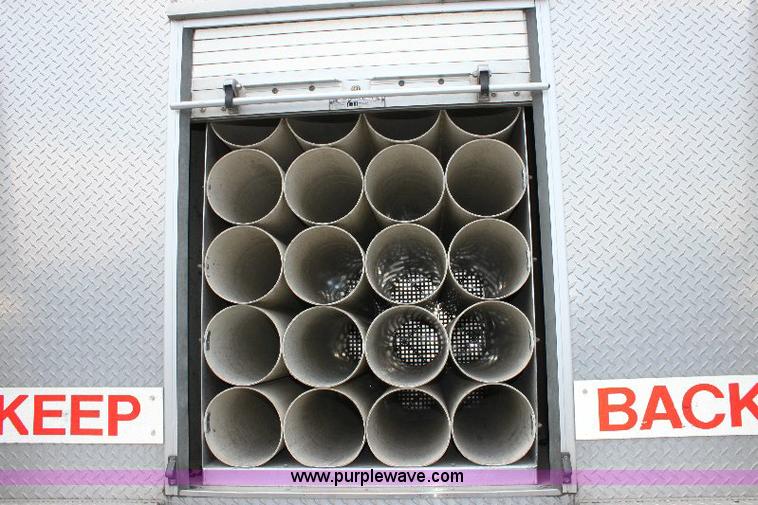 image for item A2574 1992 Chevrolet Kodiak SVI air and light truck