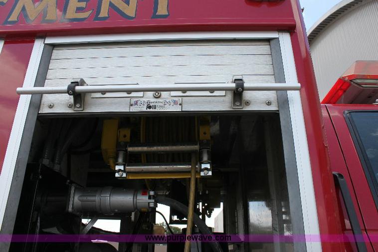 image for item A2574 1992 Chevrolet Kodiak SVI air and light truck