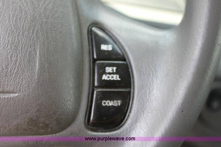 image for item A2578 2004 Ford Crown Victoria Police Interceptor