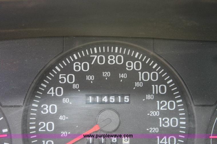 image for item A2589 2004 Ford Crwon Victoria Police Interceptor