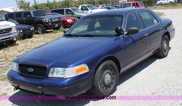 image for item A2591 2005 Ford Crwon Victoria Police Interceptor