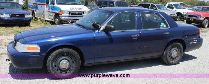 image for item A2591 2005 Ford Crwon Victoria Police Interceptor