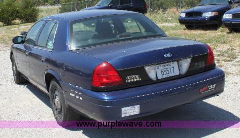 image for item A2591 2005 Ford Crwon Victoria Police Interceptor