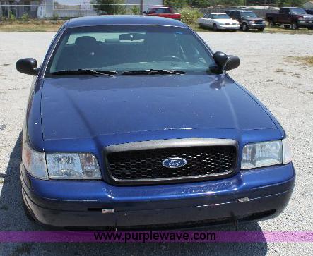 image for item A2591 2005 Ford Crwon Victoria Police Interceptor