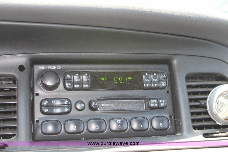 image for item A2591 2005 Ford Crwon Victoria Police Interceptor