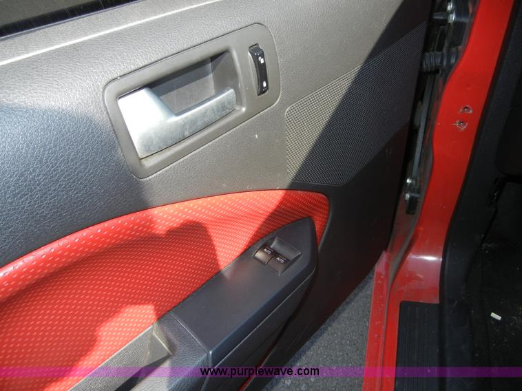 image for item A3077 2005 Ford Mustang GT