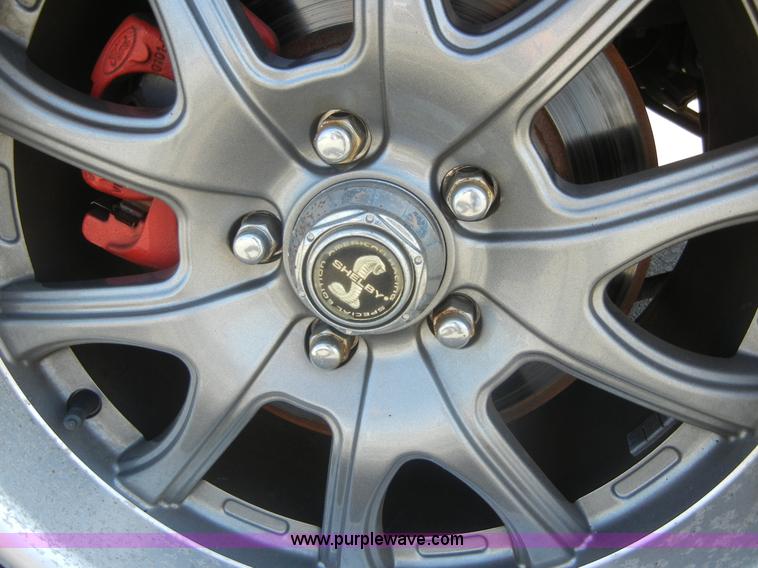 image for item A3077 2005 Ford Mustang GT