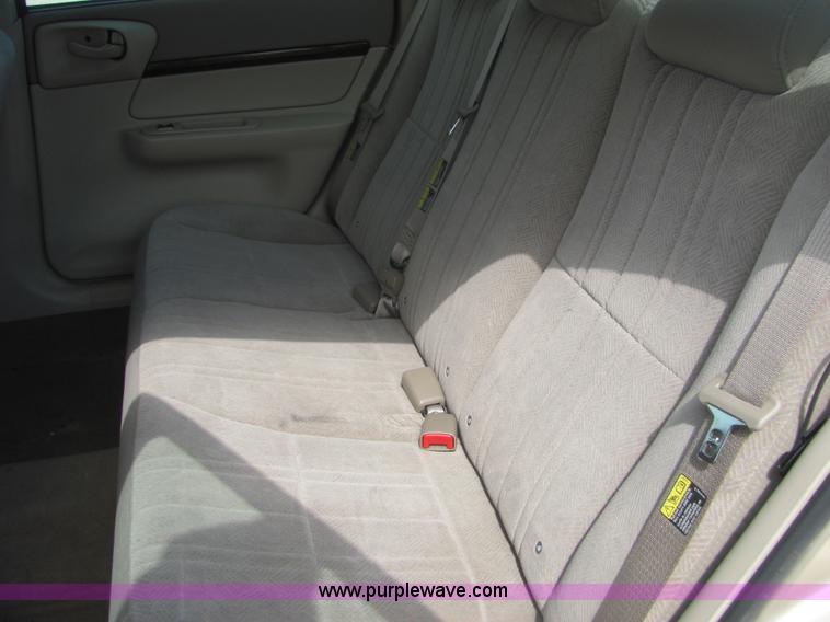 image for item A3585 2004 Chevrolet Impala