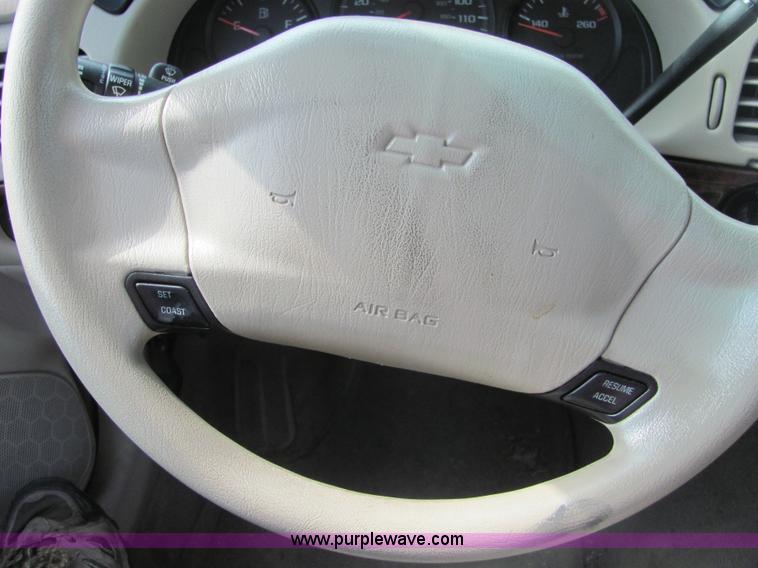 image for item A3585 2004 Chevrolet Impala