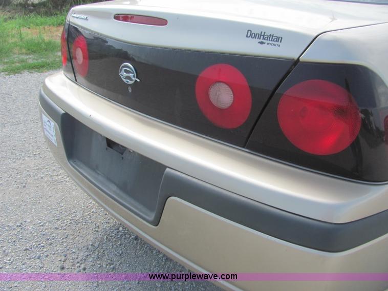 image for item A3585 2004 Chevrolet Impala