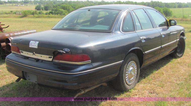 image for item A3671 1994 Ford Crown Victoria