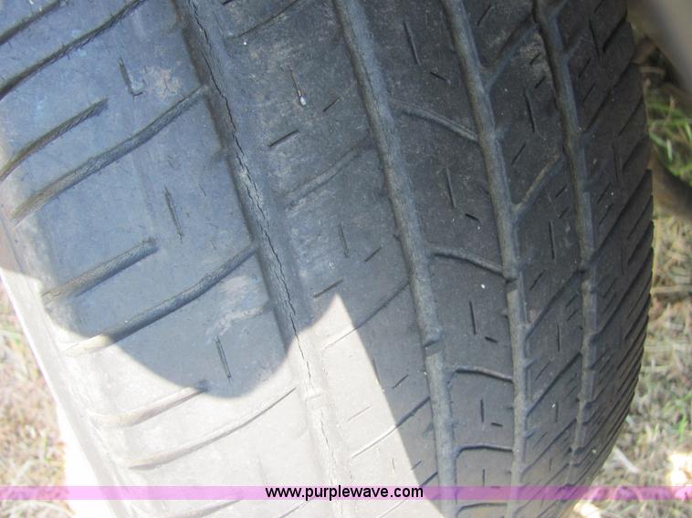 image for item A3671 1994 Ford Crown Victoria