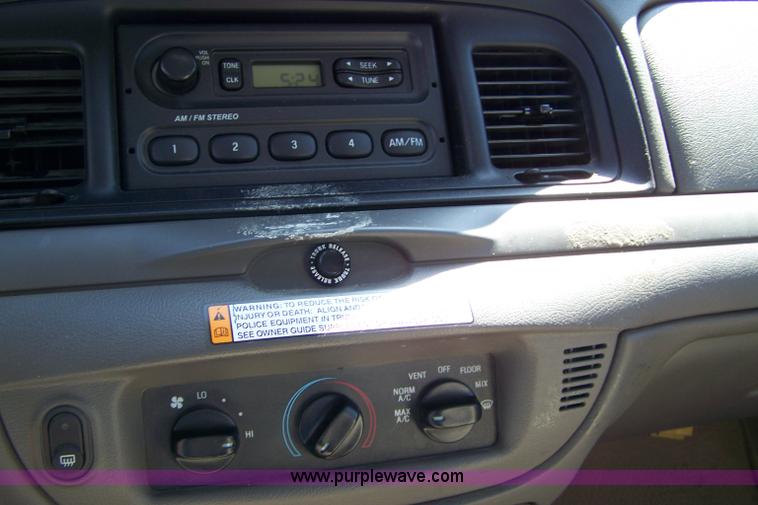 image for item A4535 2006 Ford Crown Victoria Police Interceptor