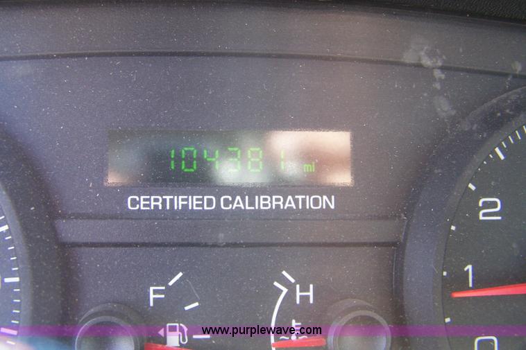 image for item A4535 2006 Ford Crown Victoria Police Interceptor