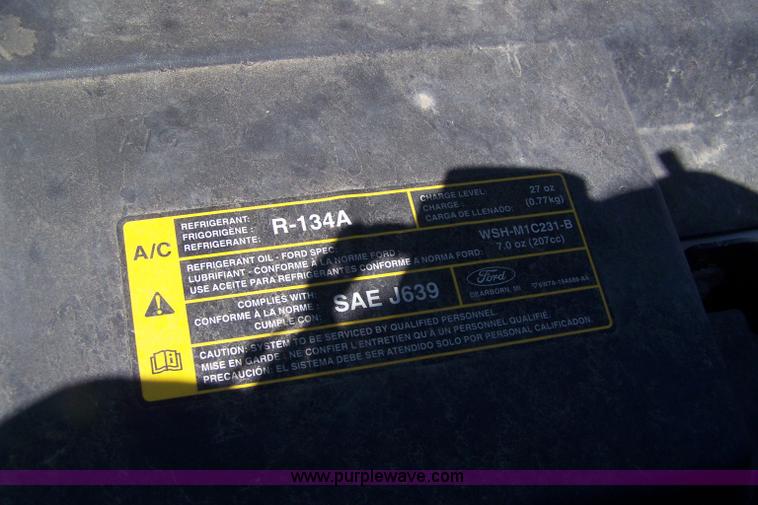 image for item A4535 2006 Ford Crown Victoria Police Interceptor