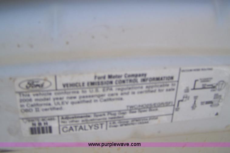 image for item A4535 2006 Ford Crown Victoria Police Interceptor