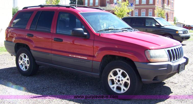image for item A4537 2001 Jeep Grand Cherokee Laredo SUV
