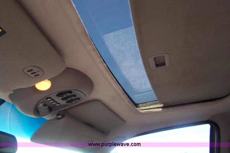 image for item A4544 1999 Lincoln Navigator SUV