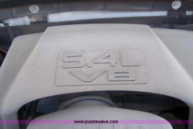 image for item A4544 1999 Lincoln Navigator SUV