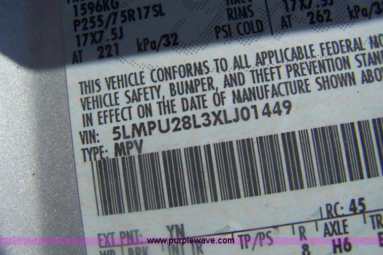 image for item A4544 1999 Lincoln Navigator SUV