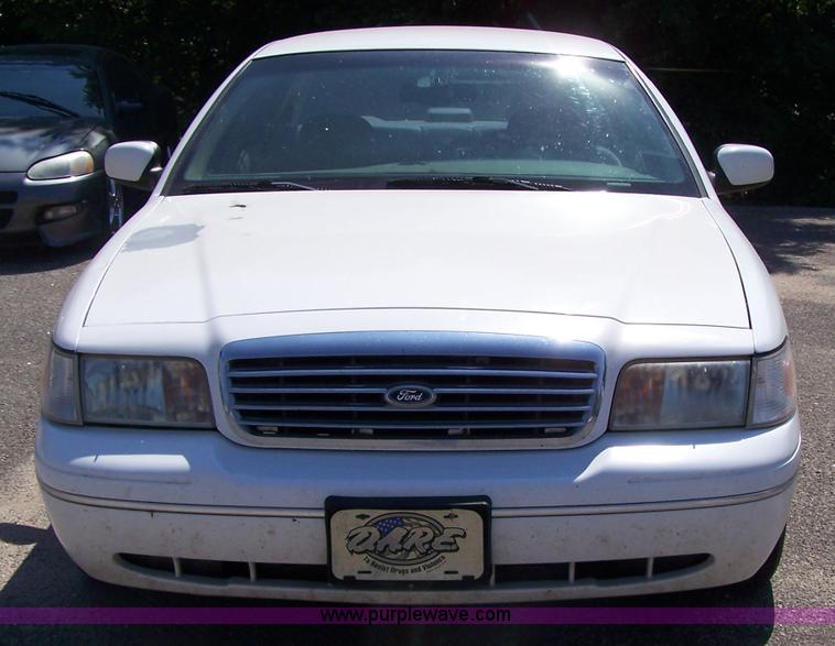 image for item A4565 1998 Ford Crown Victoria LX