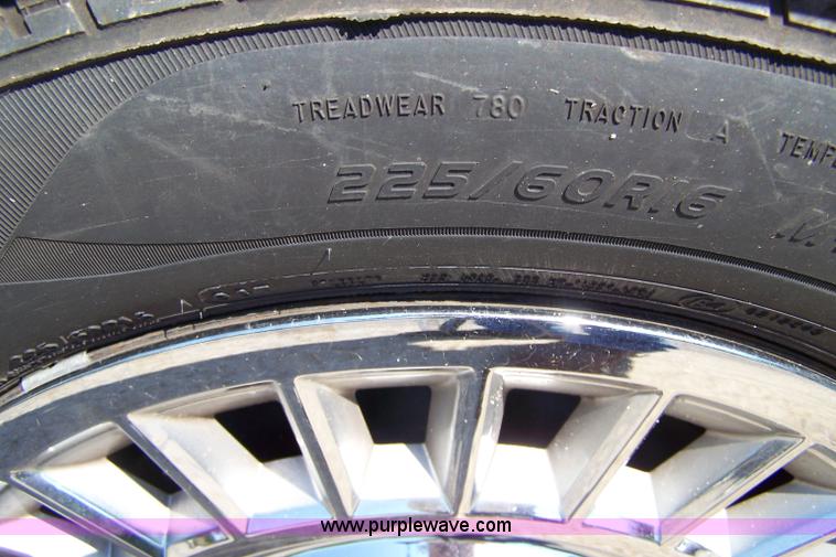 image for item A4567 1999 Ford Crown Victoria LX