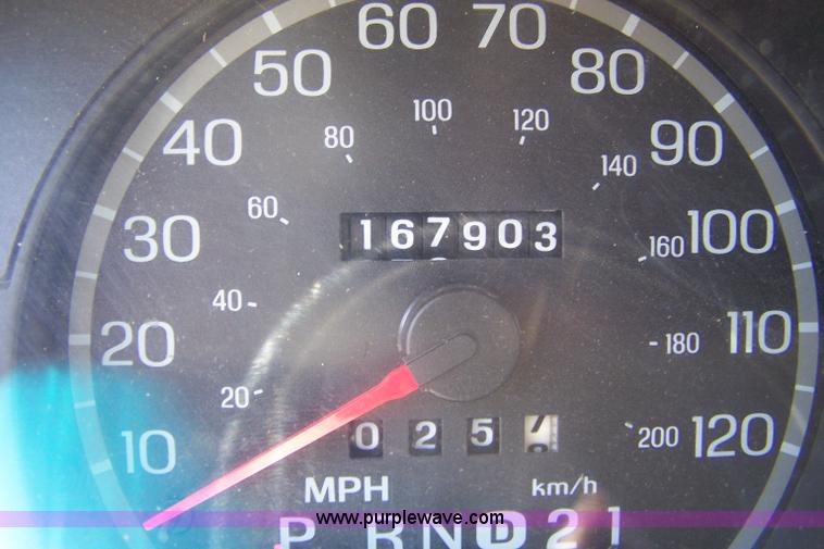 image for item A4567 1999 Ford Crown Victoria LX