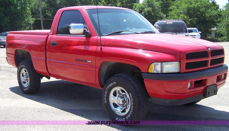 image for item A4571 1996 Dodge Ram 1500 Laramie SLT pickup truck
