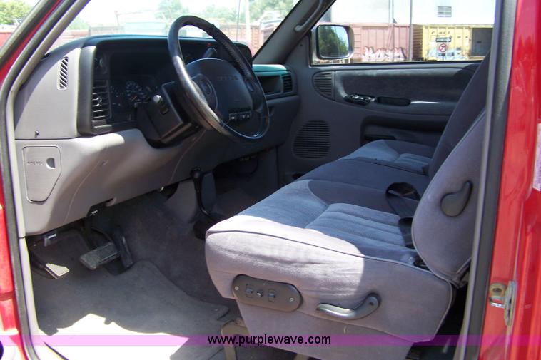 image for item A4571 1996 Dodge Ram 1500 Laramie SLT pickup truck