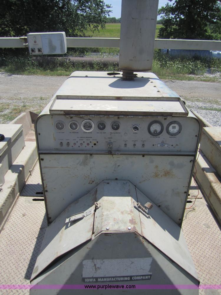 image for item A4734 Cedarapids BSF-530 asphalt paver