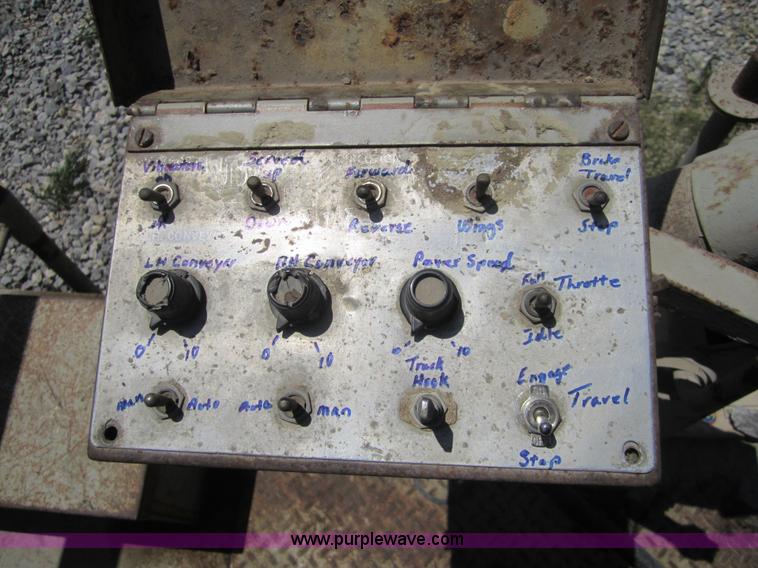 image for item A4734 Cedarapids BSF-530 asphalt paver