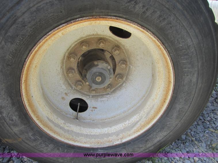 image for item A4735 2000 Leach pup trailer