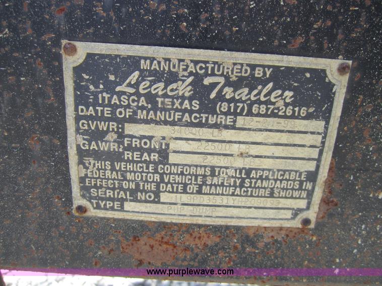 image for item A4735 2000 Leach pup trailer