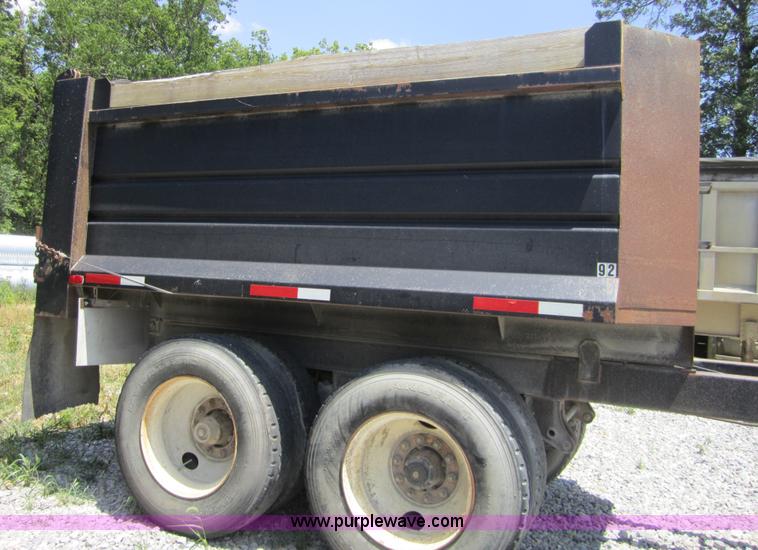 image for item A4736 2000 Leach pup trailer
