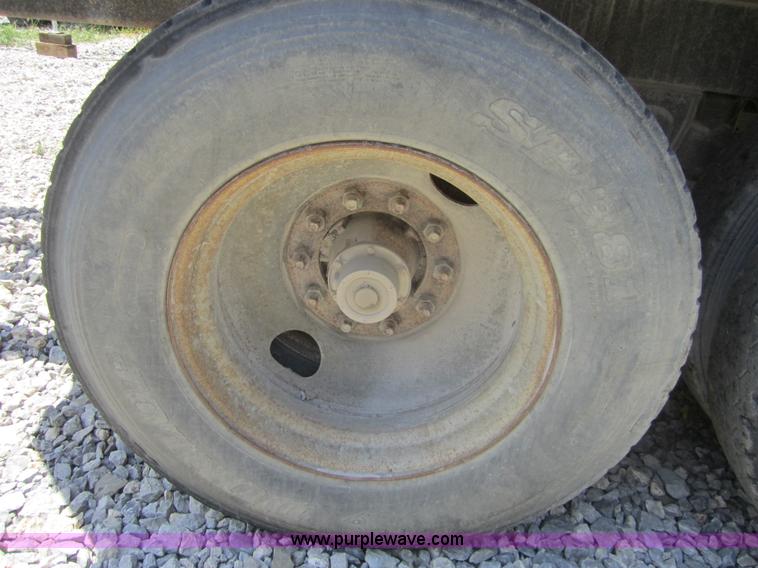 image for item A4736 2000 Leach pup trailer