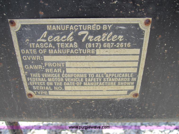 image for item A4736 2000 Leach pup trailer