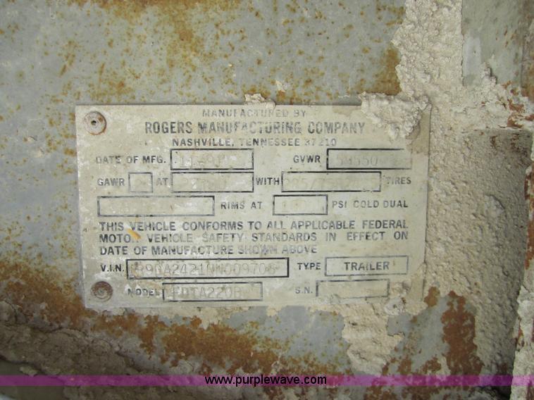 image for item A4737 1992 Rogers end dump trailer