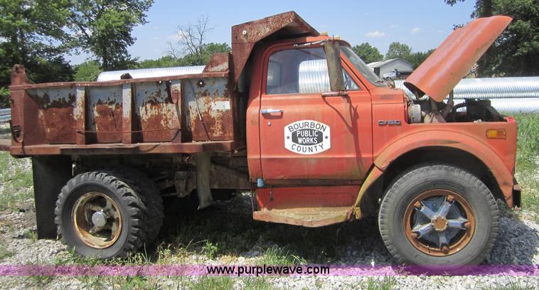 image for item A4742 1970 Chevrolet C50 dump truck