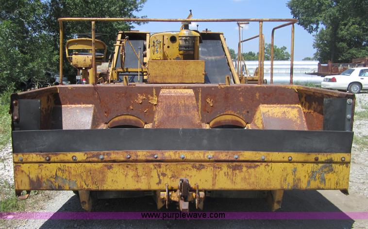 image for item A4744 Etnyre chip spreader