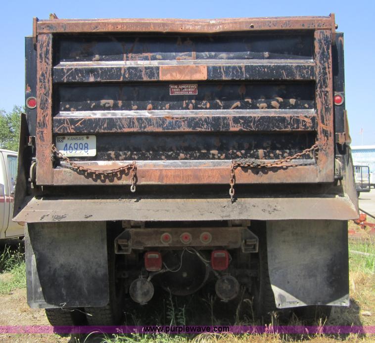 image for item A4750 1992 Freightliner FLD dump truck