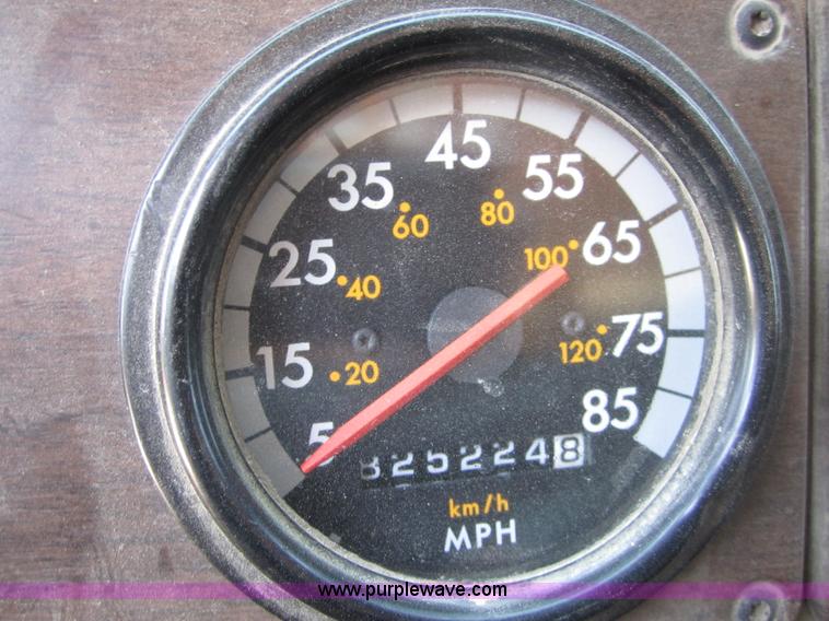 image for item A4750 1992 Freightliner FLD dump truck