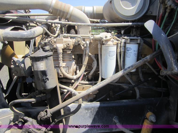 image for item A4750 1992 Freightliner FLD dump truck