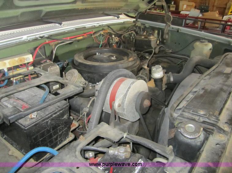 image for item A4764 1984 Chevrolet D30 Military box truck