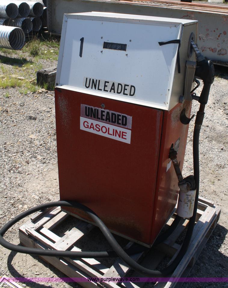 image for item A9092 Tokheim gas pump